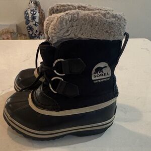 Sorel Black and Cream Winter Waterproof Boots Size 9 Toddler Unisex
